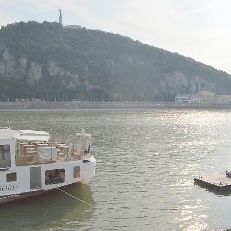 Riverside Danube Guest House Budapest Luaran gambar